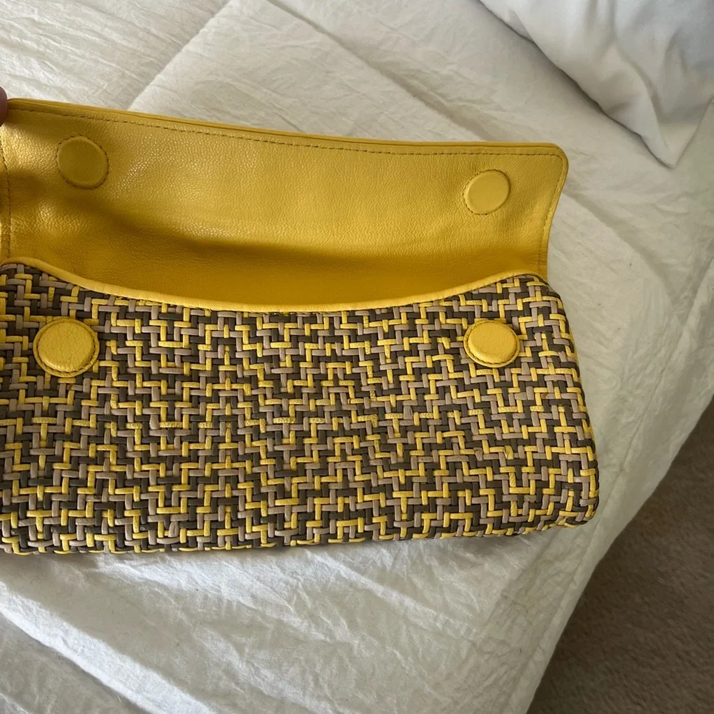 Adrienne Vittadini - Clutch bag - Picture 5 of 6